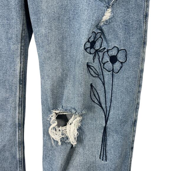 Hollister JRS SZ 7R Ultra Hi-Rise Dad Jeans Embroidered Distressed Rips Zip-Fly - Picture 3 of 14